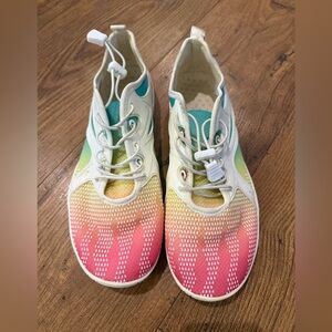 Colorful Gradient Watelves water shoes.